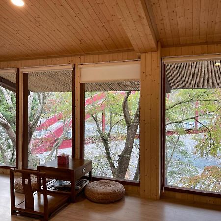Ferienwohnung 森之秘湯 Mhuwe Hotspring Renai Exterior foto