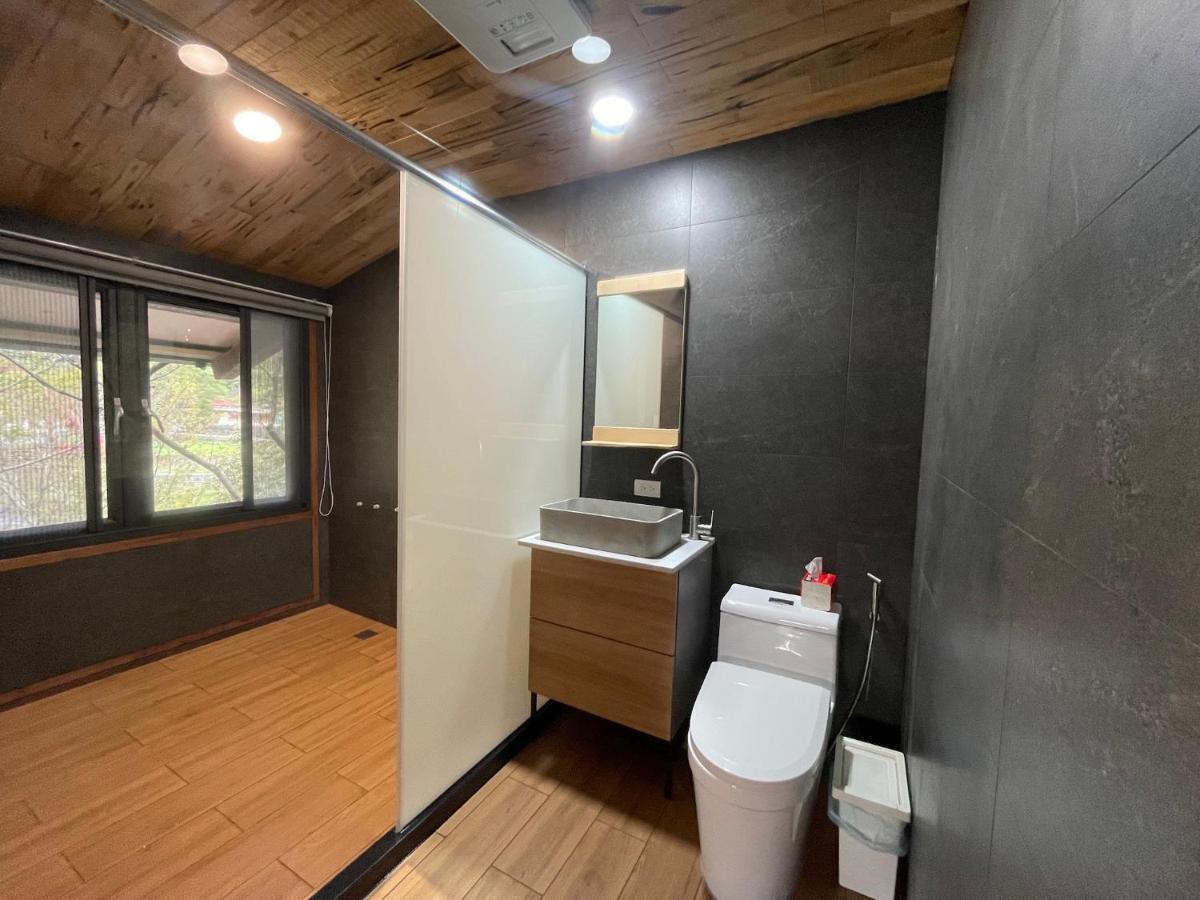 Ferienwohnung 森之秘湯 Mhuwe Hotspring Renai Exterior foto