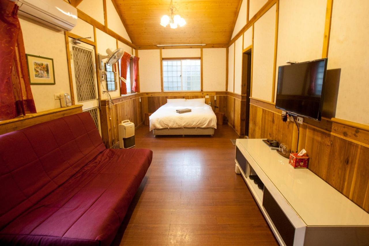 Ferienwohnung 森之秘湯 Mhuwe Hotspring Renai Zimmer foto
